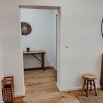 Premium 3br Apartment, Stunning Views Overlooking The Station Διαμέρισμα *