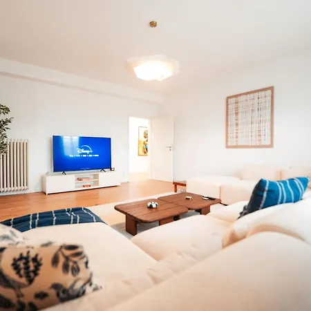 Premium 3br Apartment, Stunning Views Overlooking The Station Koblenz (Rhineland-Palatinate)
