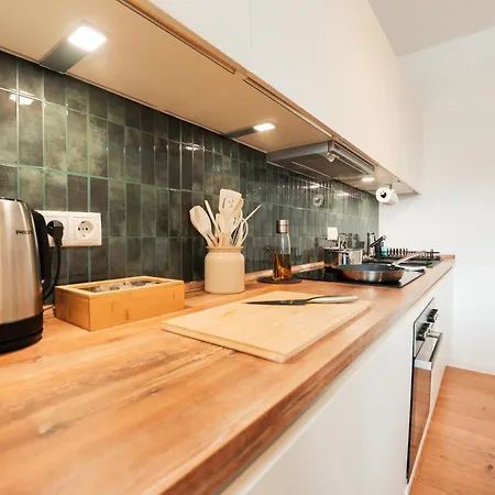 Premium 3br Apartment, Stunning Views Overlooking The Station Lägenhet Koblenz (Rhineland-Palatinate)