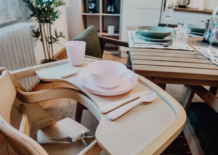 Premium 3br Apartment, Stunning Views Overlooking The Station * Koblenz (Rhineland-Palatinate)